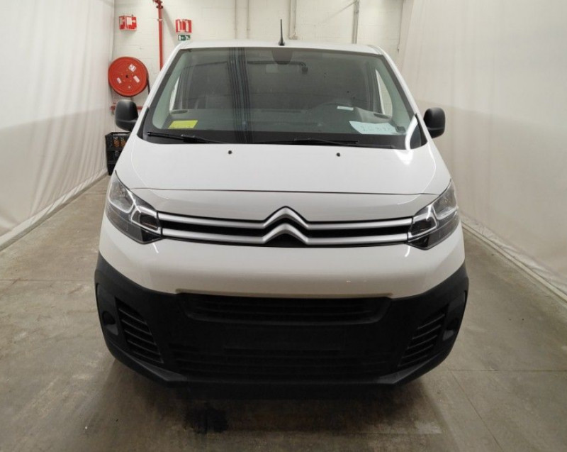 Photo 6 de l'offre de CITROEN JUMPY XL 2.0 BlueHDi 120 BVM6 CLUB Bluetooth Attel. 17490 H.T. à 17490€ chez Mérignac auto