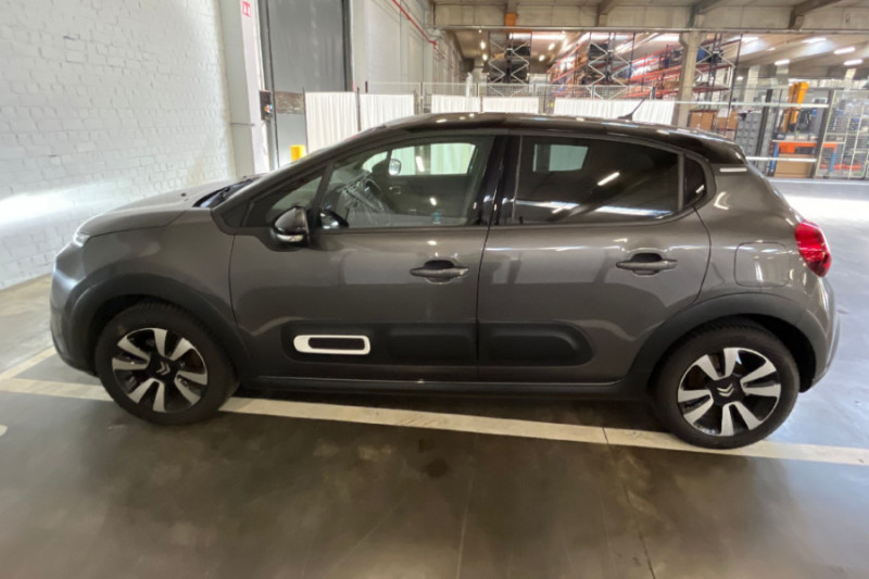 Photo 11 de l'offre de CITROEN C3 New 1.5 BlueHDi 100 BV6 SHINE GPS Camera JA16 à 17980€ chez Mérignac auto