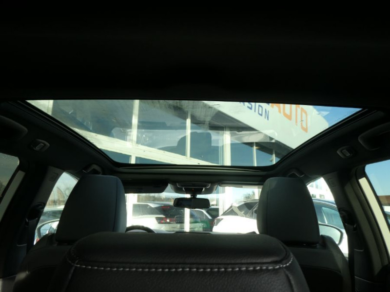 Photo 13 Nissan QASHQAI 1.3 MILD HYBRID 158 Xtronic 2WD N-CONNECTA TOIT Pano PK Hiver Hybride BLANC LUNAIRE NACRÉ en vente chez Mérignac auto Photo 13 de l'offre de NISSAN QASHQAI 1.3 MILD HYBRID 158 Xtronic 2WD N-CONNECTA TOIT Pano PK Hiver à 27450€ chez Mérignac auto