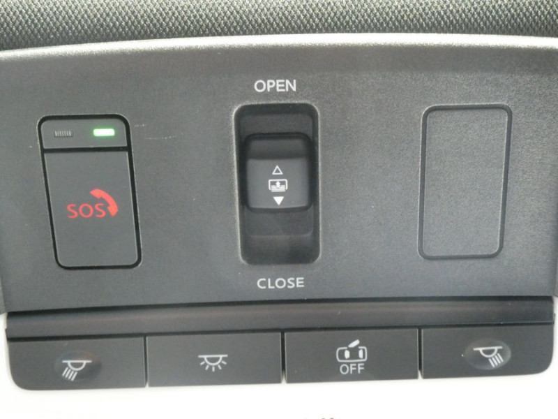 Photo 23 Nissan QASHQAI 1.3 MILD HYBRID 158 Xtronic 2WD N-CONNECTA TOIT Pano PK Hiver Hybride BLANC LUNAIRE NACRÉ en vente chez Mérignac auto Photo 23 de l'offre de NISSAN QASHQAI 1.3 MILD HYBRID 158 Xtronic 2WD N-CONNECTA TOIT Pano PK Hiver à 27450€ chez Mérignac auto