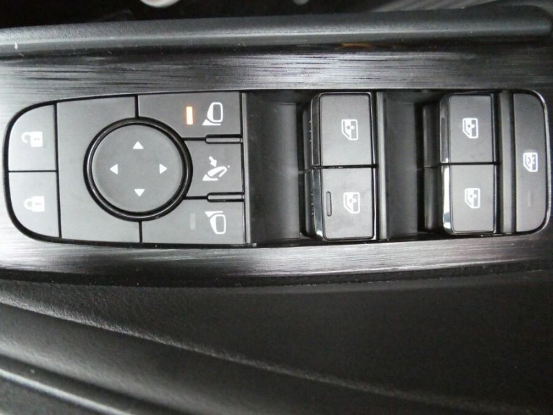 Photo 30 Nissan QASHQAI 1.3 MILD HYBRID 158 Xtronic 2WD N-CONNECTA TOIT Pano PK Hiver Hybride BLANC LUNAIRE NACRÉ en vente chez Mérignac auto Photo 30 de l'offre de NISSAN QASHQAI 1.3 MILD HYBRID 158 Xtronic 2WD N-CONNECTA TOIT Pano PK Hiver à 27450€ chez Mérignac auto