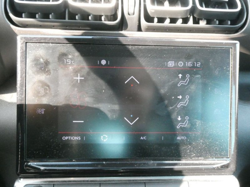 Photo 22 Citroen C3 AIRCROSS 1.5 BlueHDi 120 EAT6 SHINE GPS JA17 Radars Attel. DIESEL GRIS PLATINIUM en vente chez Mérignac auto Photo 22 de l'offre de CITROEN C3 AIRCROSS 1.5 BlueHDi 120 EAT6 SHINE GPS JA17 Radars Attel. à 15950€ chez Mérignac auto