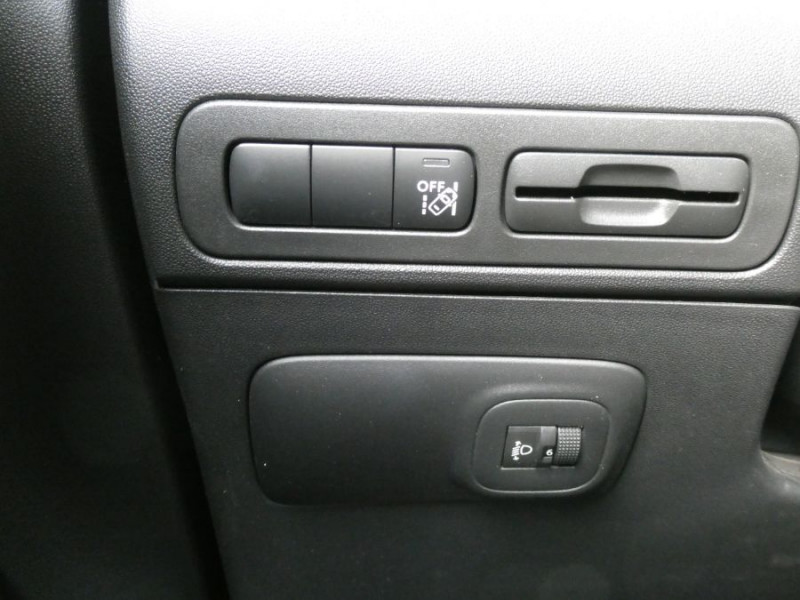 Photo 19 Citroen C3 AIRCROSS 1.5 BlueHDi 120 EAT6 SHINE GPS JA17 Radars Attel. DIESEL GRIS PLATINIUM en vente chez Mérignac auto Photo 19 de l'offre de CITROEN C3 AIRCROSS 1.5 BlueHDi 120 EAT6 SHINE GPS JA17 Radars Attel. à 15950€ chez Mérignac auto