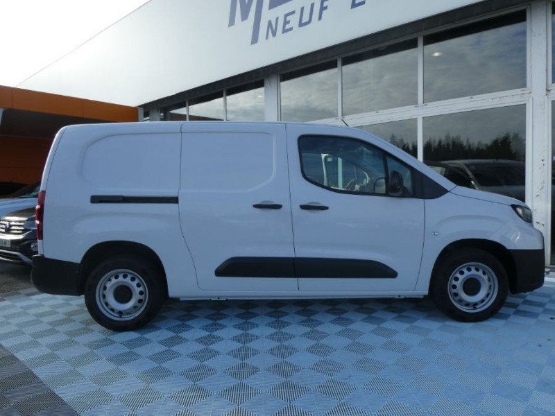 Photo 2 de l'offre de PEUGEOT PARTNER 1.5 BlueHDI 130 EAT8 LONG PACK CONNECT et CONFORT 22490HT à 22490€ chez Mérignac auto