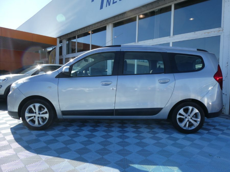 Photo 10 de l'offre de DACIA LODGY 1.2 TCE 115 BLACK LINE GPS 7PL 1ère Main à 7490€ chez Mérignac auto