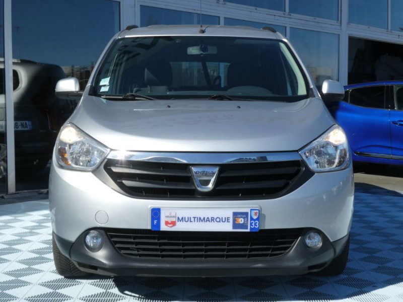 Photo 6 de l'offre de DACIA LODGY 1.2 TCE 115 BLACK LINE GPS 7PL 1ère Main à 7490€ chez Mérignac auto