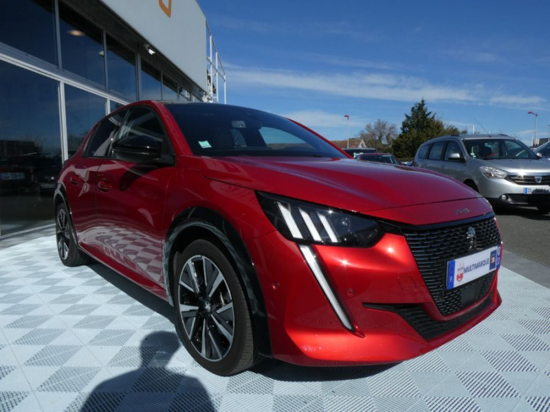 Photo 2 de l'offre de PEUGEOT 208 II 1.2 PureTech 100 BVM6 GT Toit Pano ADML Radars à 15450€ chez Mérignac auto