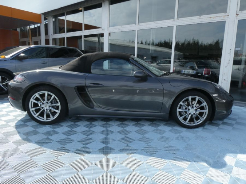 Photo 31 de l'offre de PORSCHE 718 BOXSTER 2.0 TURBO 300cv PDK GPS BOSE JA19 à 53900€ chez Mérignac auto