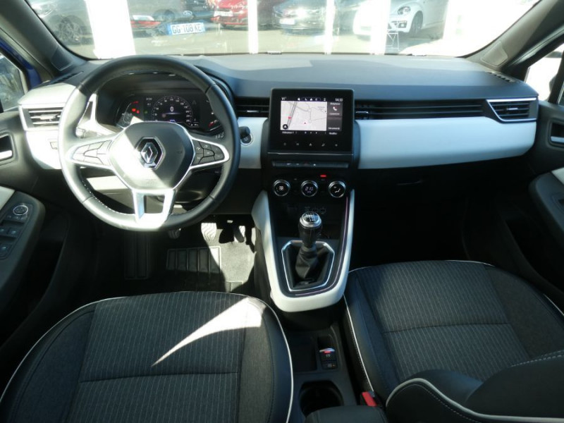 Photo 12 de l'offre de RENAULT CLIO V 1.3 TCe 140 BVM6 TECHNO GPS Camera VT Arr. à 18950€ chez Mérignac auto