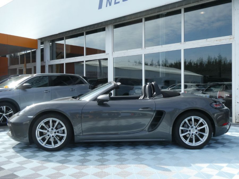 Photo 9 de l'offre de PORSCHE 718 BOXSTER 2.0 TURBO 300cv PDK GPS BOSE JA19 à 53900€ chez Mérignac auto