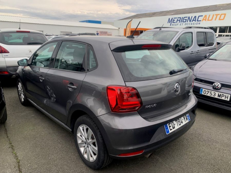 Photo 3 de l'offre de VOLKSWAGEN POLO V 1.2 TSI 110 BVM6 CARAT GPS Radars App Connect à 13450€ chez Mérignac auto