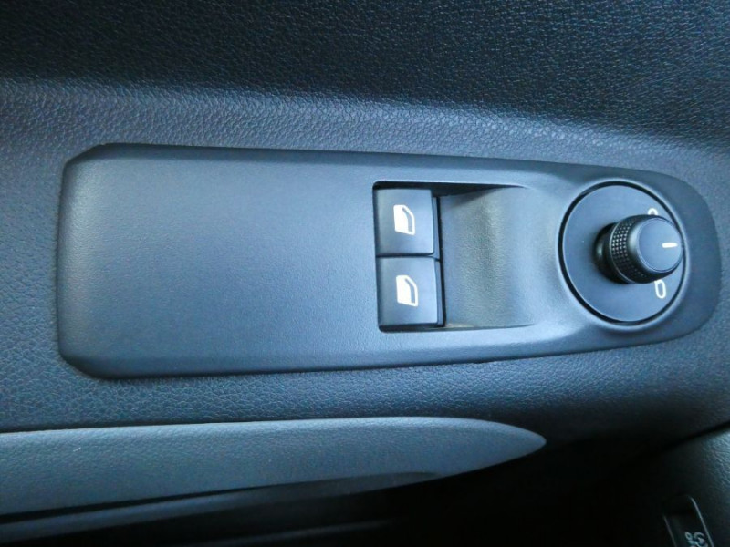 Photo 14 de l'offre de PEUGEOT RIFTER XL LONG 1.5 BlueHDi 100 ACTIVE 5PL N1 Camera Radars à 21450€ chez Mérignac auto