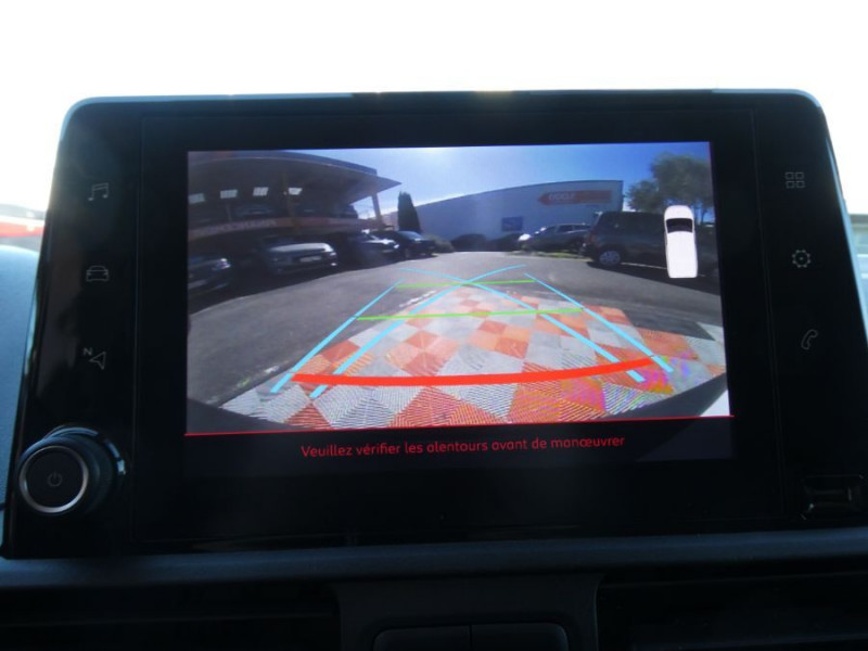 Photo 7 de l'offre de CITROEN BERLINGO 1.5 BlueHDi 100 BVM6 GPS Camera Radars 15450 HT à 15450€ chez Mérignac auto