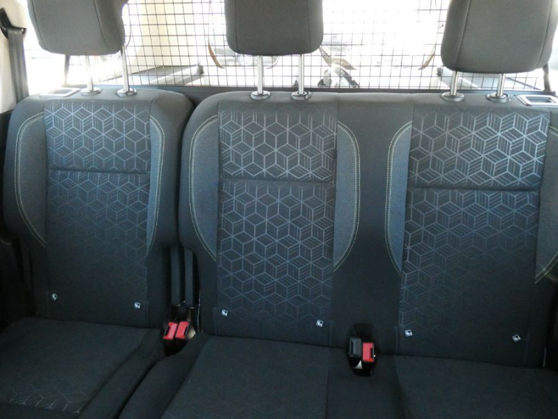 Photo 13 de l'offre de PEUGEOT RIFTER XL LONG 1.5 BlueHDi 100 ACTIVE 5PL N1 Camera Radars à 21450€ chez Mérignac auto