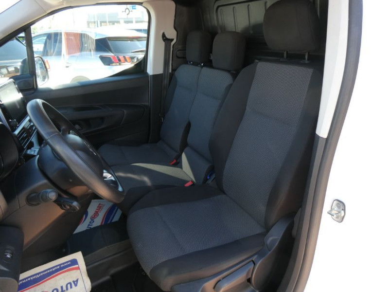 Photo 4 de l'offre de CITROEN BERLINGO 1.5 BlueHDi 100 BVM6 GPS Camera Radars 15450 HT à 15450€ chez Mérignac auto