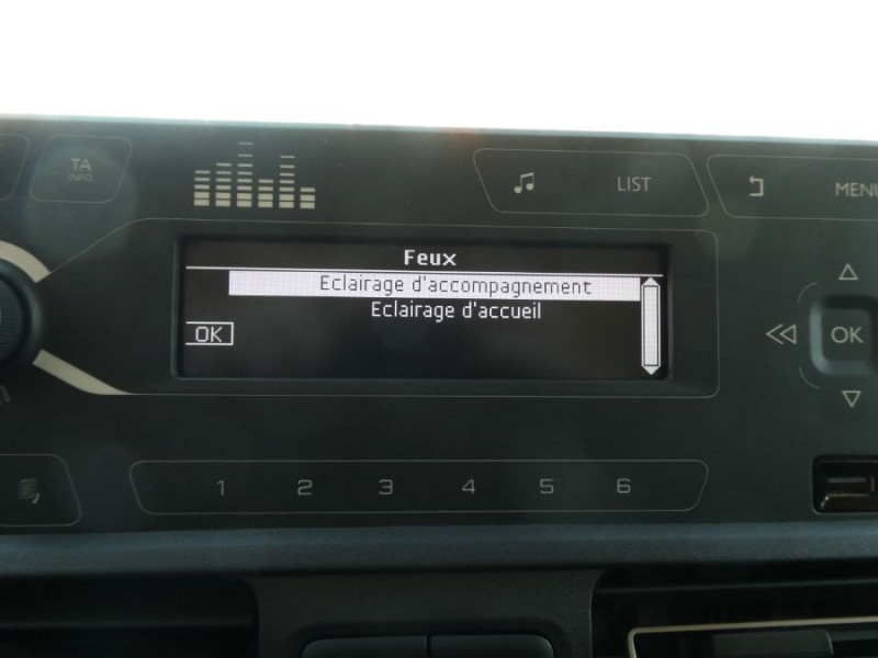 Photo 22 de l'offre de PEUGEOT RIFTER XL LONG 1.5 BlueHDi 100 ACTIVE 5PL N1 Camera Radars à 21450€ chez Mérignac auto