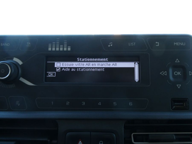 Photo 24 de l'offre de PEUGEOT RIFTER XL LONG 1.5 BlueHDi 100 ACTIVE 5PL N1 Camera Radars à 21450€ chez Mérignac auto