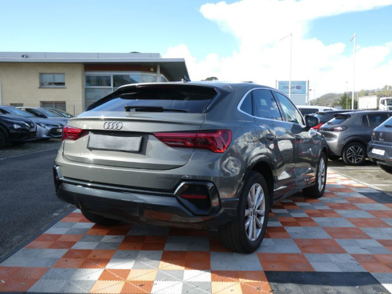 Photo 3 de l'offre de AUDI Q3 SPORTBACK 35 TDI 150 S-TRONIC DESIGN GPS JA18 LED Hayon EL. à 37990€ chez Mérignac auto