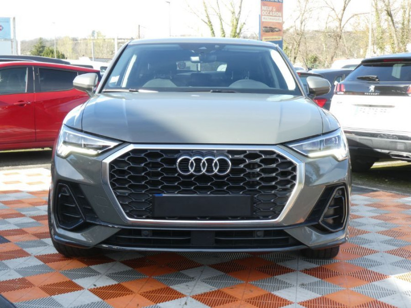 Photo 9 de l'offre de AUDI Q3 SPORTBACK 35 TDI 150 S-TRONIC DESIGN GPS JA18 LED Hayon EL. à 37990€ chez Mérignac auto