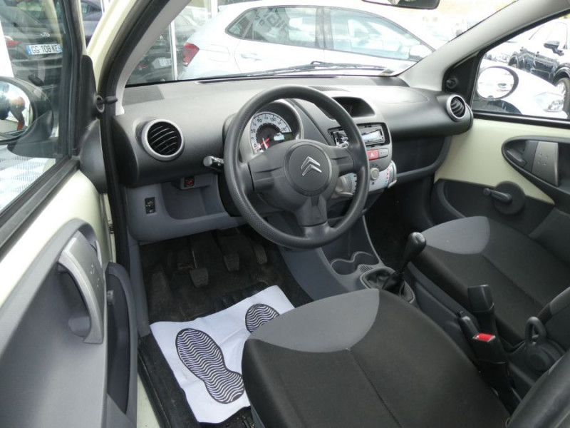 Photo 12 de l'offre de CITROEN C1 1.0i 68 ATTRACTION 3P Crit'Air 1 à 5450€ chez Mérignac auto