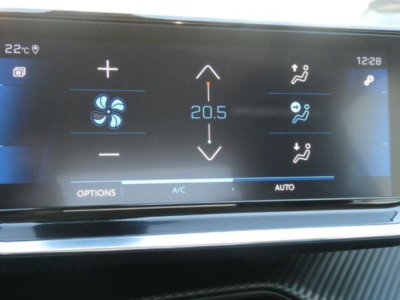 Photo 17 de l'offre de PEUGEOT 2008 II 1.5 BlueHDi 100 BVM6 ALLURE GPS Camera Attel. à 16950€ chez Mérignac auto