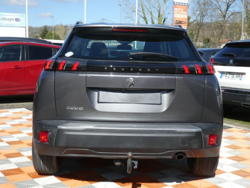 Photo 8 de l'offre de PEUGEOT 2008 II 1.5 BlueHDi 100 BVM6 ALLURE GPS Camera Attel. à 16950€ chez Mérignac auto