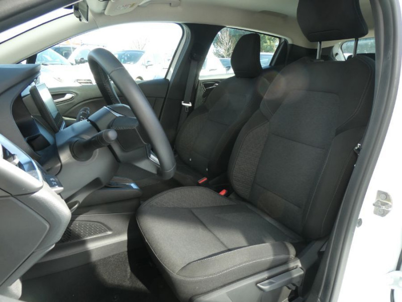 Photo 5 Renault CLIO V 1.6 E-TECH 140 BVA EQUILIBRE CarPlay 7" Hybride BLANC GLACIER en vente chez Mérignac auto Photo 5 de l'offre de RENAULT CLIO V 1.6 E-TECH 140 BVA EQUILIBRE CarPlay 7" à 18890€ chez Mérignac auto