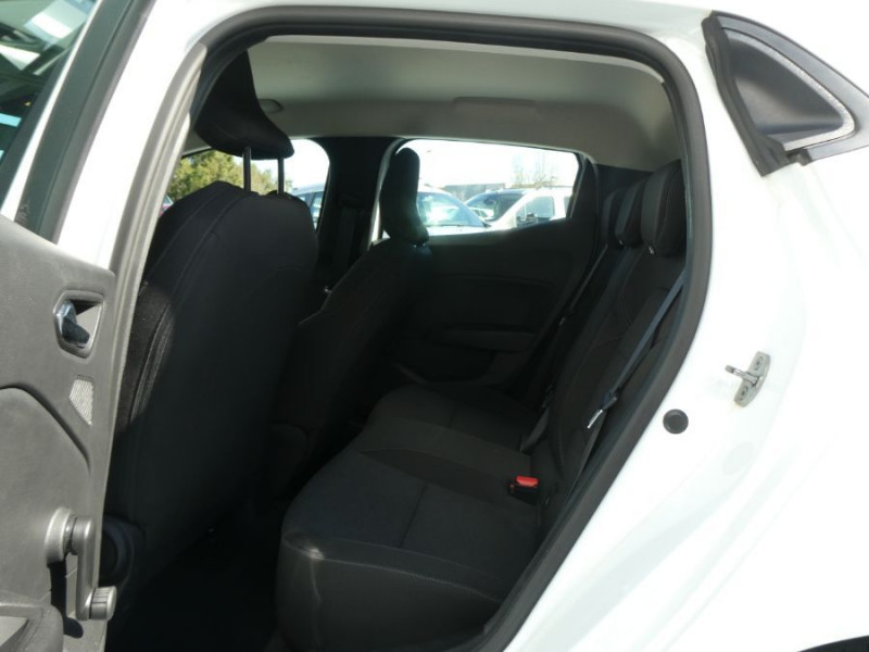 Photo 14 Renault CLIO V 1.6 E-TECH 140 BVA EQUILIBRE CarPlay 7" Hybride BLANC GLACIER en vente chez Mérignac auto Photo 14 de l'offre de RENAULT CLIO V 1.6 E-TECH 140 BVA EQUILIBRE CarPlay 7" à 18890€ chez Mérignac auto