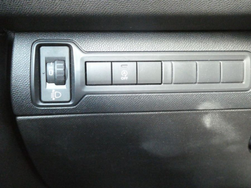 Photo 24 Peugeot 308 SW II 1.2 PureTech 110 BVM6 ACTIVE GPS Radar ESSENCE GRIS PLATINIUM en vente chez Mérignac auto Photo 24 de l'offre de PEUGEOT 308 SW II 1.2 PureTech 110 BVM6 ACTIVE GPS Radar à 11950€ chez Mérignac auto