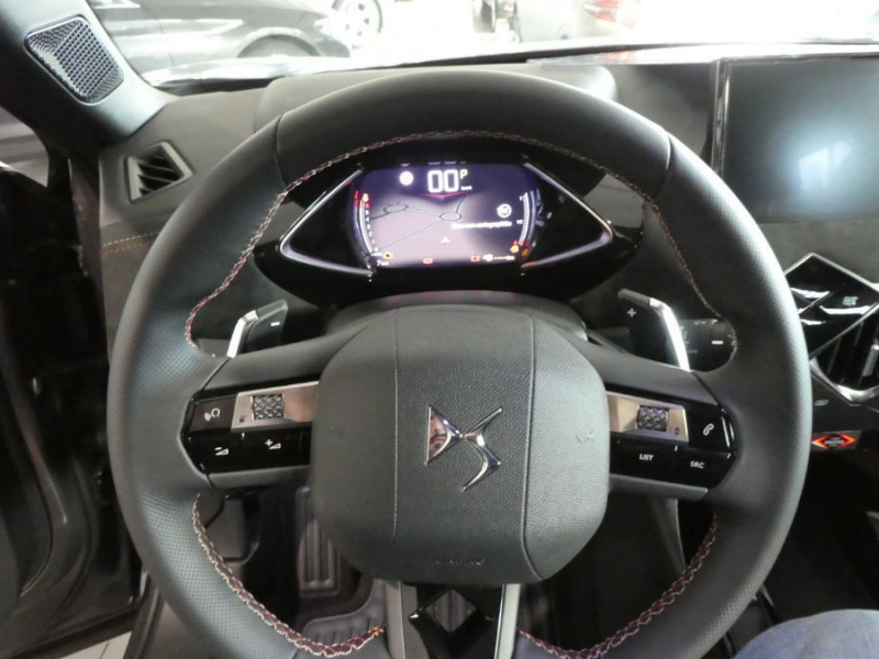 Photo 8 de l'offre de DS DS3 CROSSBACK 1.2 PureTech 155 EAT8 PERFORMANCE LINE GPS Matrix LED à 19450€ chez Mérignac auto
