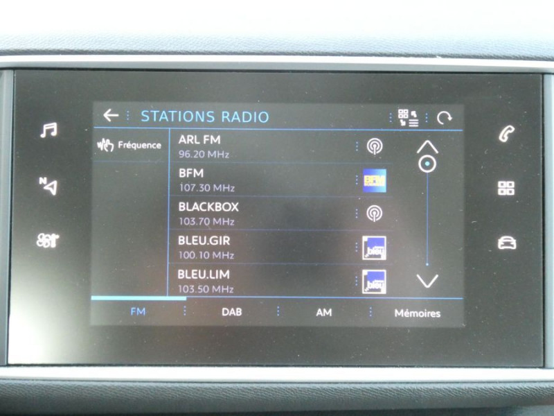 Photo 19 Peugeot 308 SW II 1.2 PureTech 110 BVM6 ACTIVE GPS Radar ESSENCE GRIS PLATINIUM en vente chez Mérignac auto Photo 19 de l'offre de PEUGEOT 308 SW II 1.2 PureTech 110 BVM6 ACTIVE GPS Radar à 11950€ chez Mérignac auto