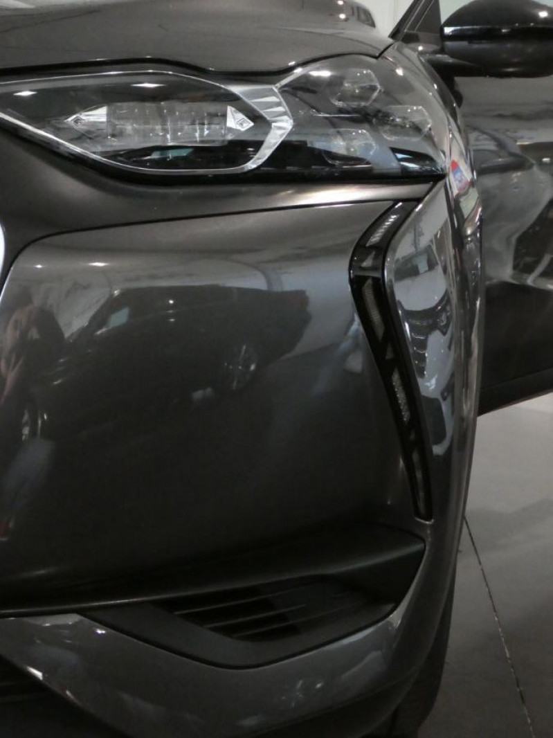 Photo 12 de l'offre de DS DS3 CROSSBACK 1.2 PureTech 155 EAT8 PERFORMANCE LINE GPS Matrix LED à 19450€ chez Mérignac auto