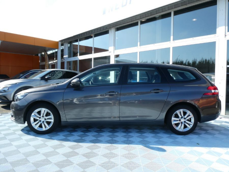 Photo 11 Peugeot 308 SW II 1.2 PureTech 110 BVM6 ACTIVE GPS Radar ESSENCE GRIS PLATINIUM en vente chez Mérignac auto Photo 11 de l'offre de PEUGEOT 308 SW II 1.2 PureTech 110 BVM6 ACTIVE GPS Radar à 11950€ chez Mérignac auto
