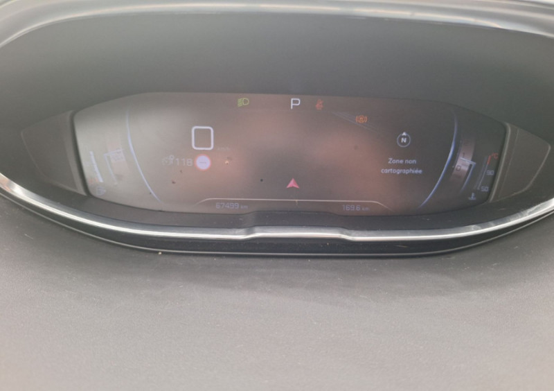 Photo 9 de l'offre de PEUGEOT 5008 II 1.5 BlueHDi 130 EAT8 GT LINE Full CUIR TOE Hayon EL. 360° Hifi 7PL à 26470€ chez Mérignac auto