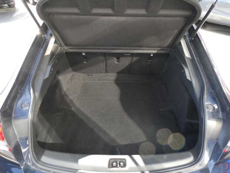 Photo 19 de l'offre de OPEL INSIGNIA GRAND SPORT 1.6 CDTI 136 BVA6 ELITE Camera JA18 Suivi à 12490€ chez Mérignac auto