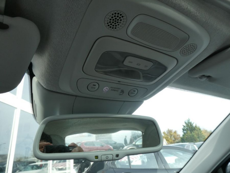 Photo 40 Fiat 500 III E 118 42KWH LA PRIMA Toit Pano Camera ELECTRIQUE GRIS MINÉRAL en vente chez Mérignac auto Photo 40 de l'offre de FIAT 500 III E 118 42KWH LA PRIMA Toit Pano Camera à 18450€ chez Mérignac auto