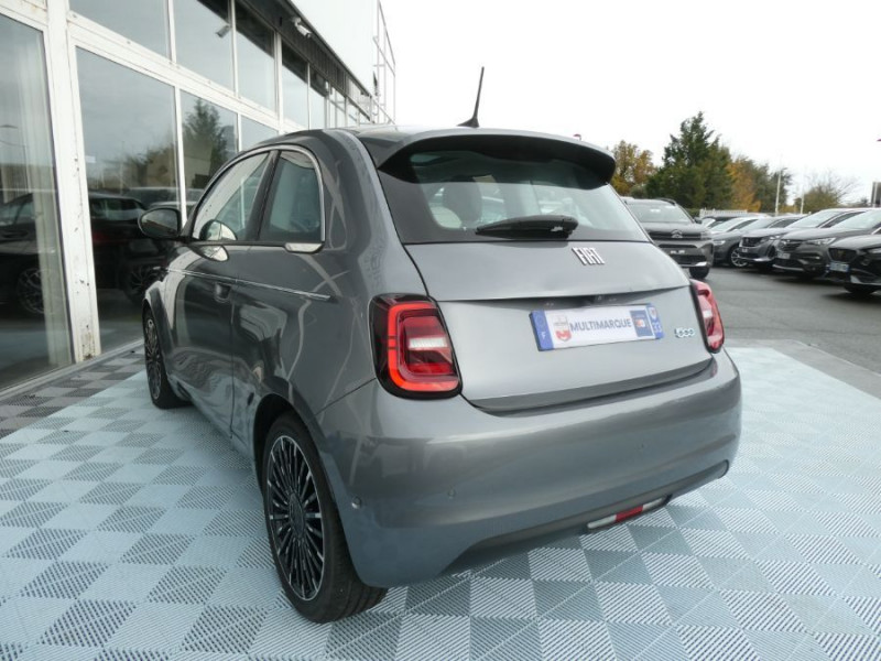 Photo 12 Fiat 500 III E 118 42KWH LA PRIMA Toit Pano Camera ELECTRIQUE GRIS MINÉRAL en vente chez Mérignac auto Photo 12 de l'offre de FIAT 500 III E 118 42KWH LA PRIMA Toit Pano Camera à 18450€ chez Mérignac auto