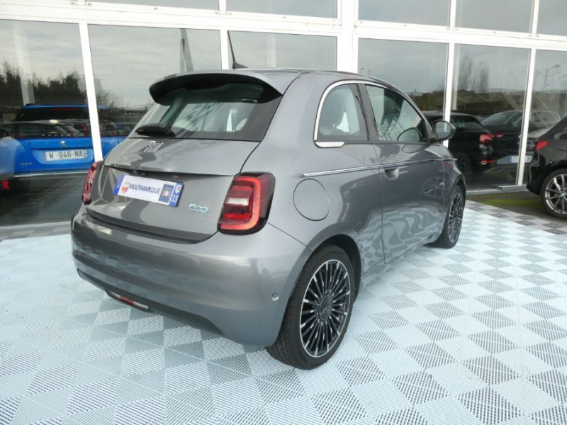 Photo 14 Fiat 500 III E 118 42KWH LA PRIMA Toit Pano Camera ELECTRIQUE GRIS MINÉRAL en vente chez Mérignac auto Photo 14 de l'offre de FIAT 500 III E 118 42KWH LA PRIMA Toit Pano Camera à 18450€ chez Mérignac auto