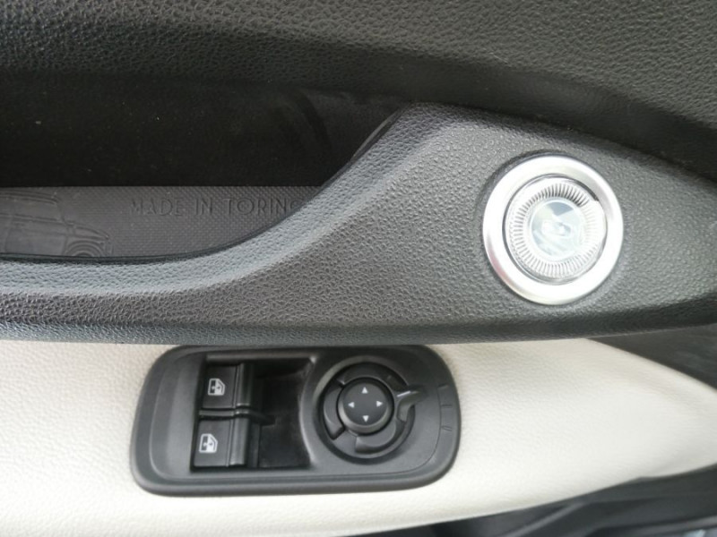 Photo 26 Fiat 500 III E 118 42KWH LA PRIMA Toit Pano Camera ELECTRIQUE GRIS MINÉRAL en vente chez Mérignac auto Photo 26 de l'offre de FIAT 500 III E 118 42KWH LA PRIMA Toit Pano Camera à 18450€ chez Mérignac auto