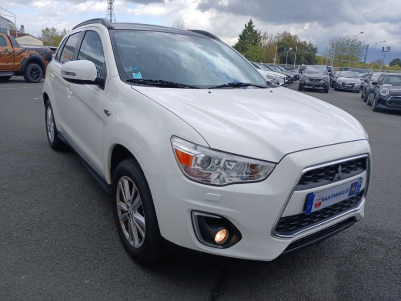 Photo 2 de l'offre de MITSUBISHI ASX 2.2 DI-D 150 BVA 4WD INSTYLE FULL Equips. CUIR Toit Pano Camera Attel. à 14900€ chez Mérignac auto