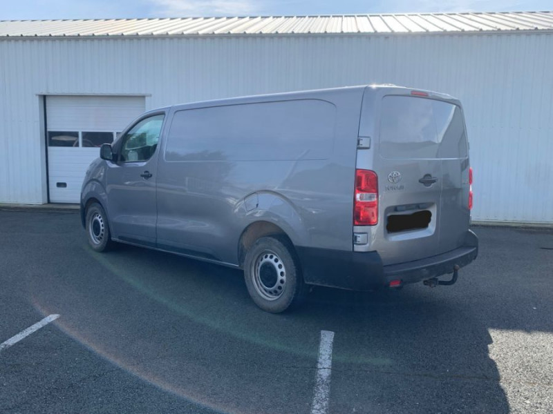 Photo 2 de l'offre de TOYOTA PROACE VAN 2.0 D-4D 145 BVM6 L2 VX Attel. 22490.H.T. à 22490€ chez Mérignac auto