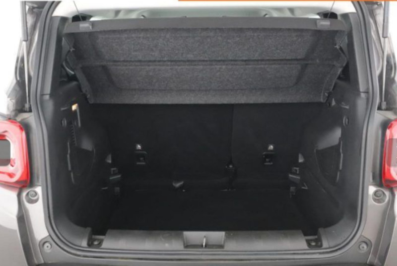 Photo 6 de l'offre de JEEP RENEGADE 1.6 MultiJet D 130 BVM6 LIMITED GPS Radars à 18950€ chez Mérignac auto