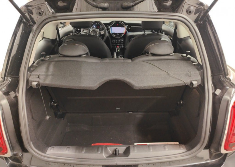 Photo 16 de l'offre de MINI MINI III (F56) NEW 1.5i 136 BVA7 COOPER GPS LED CarPlay à 23450€ chez Mérignac auto