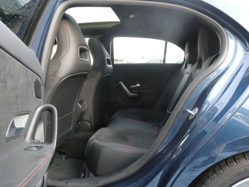 Photo 17 de l'offre de MERCEDES-BENZ CLASSE A IV 200D 150 8G-DCT 4MATIC AMG LINE Pack Premium Plus TOE à 33890€ chez Mérignac auto