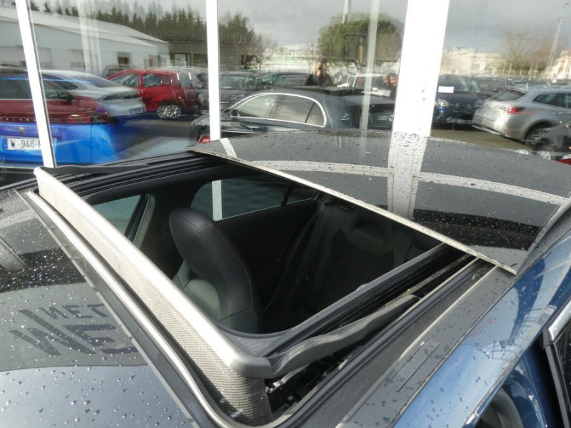 Photo 6 de l'offre de MERCEDES-BENZ CLASSE A IV 200D 150 8G-DCT 4MATIC AMG LINE Pack Premium Plus TOE à 33890€ chez Mérignac auto