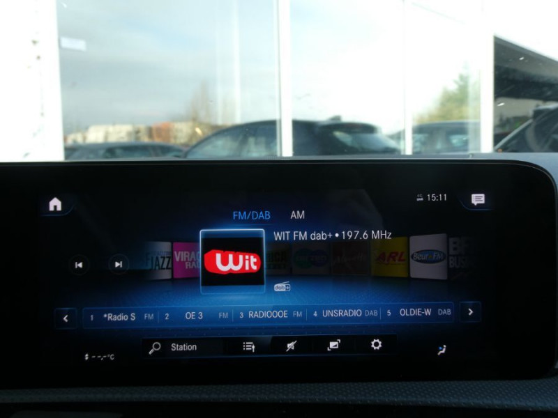 Photo 22 de l'offre de MERCEDES-BENZ CLASSE A IV 200D 150 8G-DCT 4MATIC AMG LINE Pack Premium Plus TOE à 33890€ chez Mérignac auto