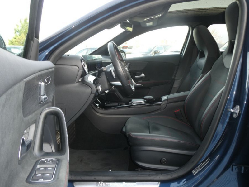 Photo 15 de l'offre de MERCEDES-BENZ CLASSE A IV 200D 150 8G-DCT 4MATIC AMG LINE Pack Premium Plus TOE à 33890€ chez Mérignac auto