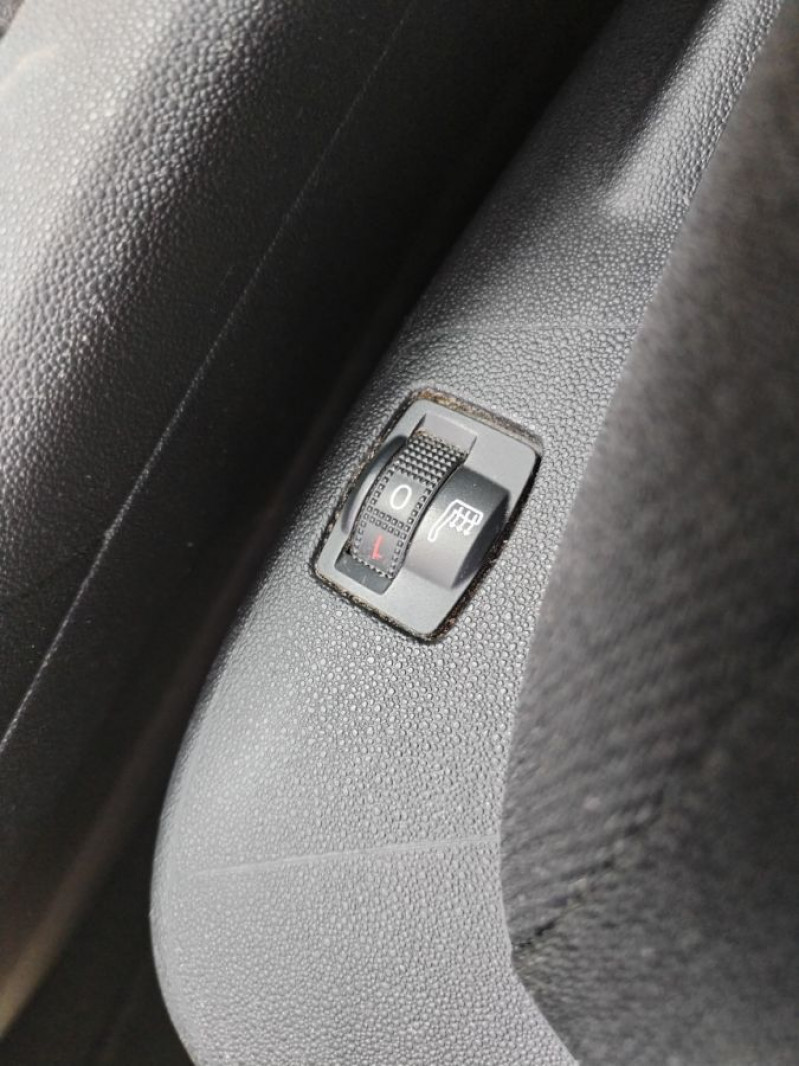 Photo 19 de l'offre de CITROEN C4 SPACETOURER 1.5 BlueHdi 130 BVM6 FEEL GPS Camera Attel. à 13950€ chez Mérignac auto