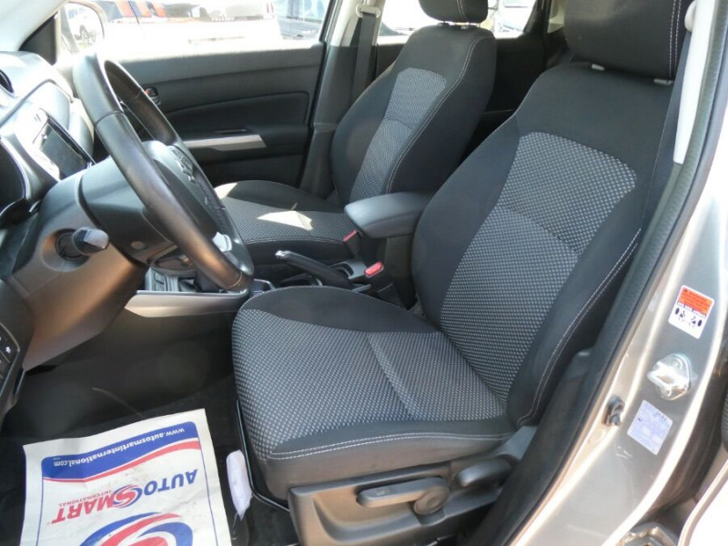 Photo 5 de l'offre de SUZUKI VITARA 1.4 BOOSTERJET 129 BVM6 HYBRID PRIVILEGE Caméra à 14950€ chez Mérignac auto