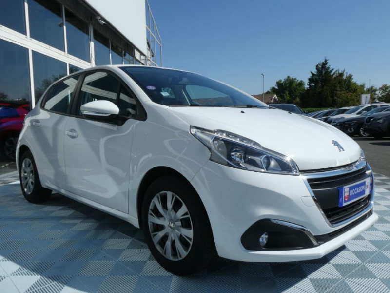 Photo 2 de l'offre de PEUGEOT 208 1.2 PureTech 82 ACTIVE BUSINESS GPS Radar à 10970€ chez Mérignac auto